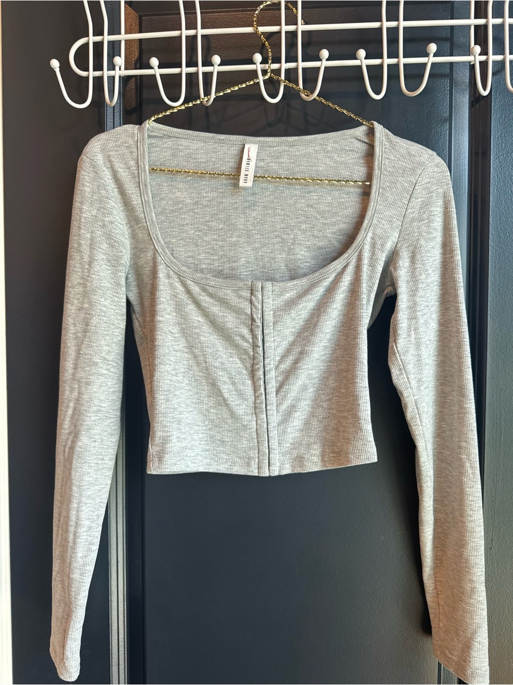Adam Selman Basic Scoop Neck Long Sleeve Crop Top - Gray